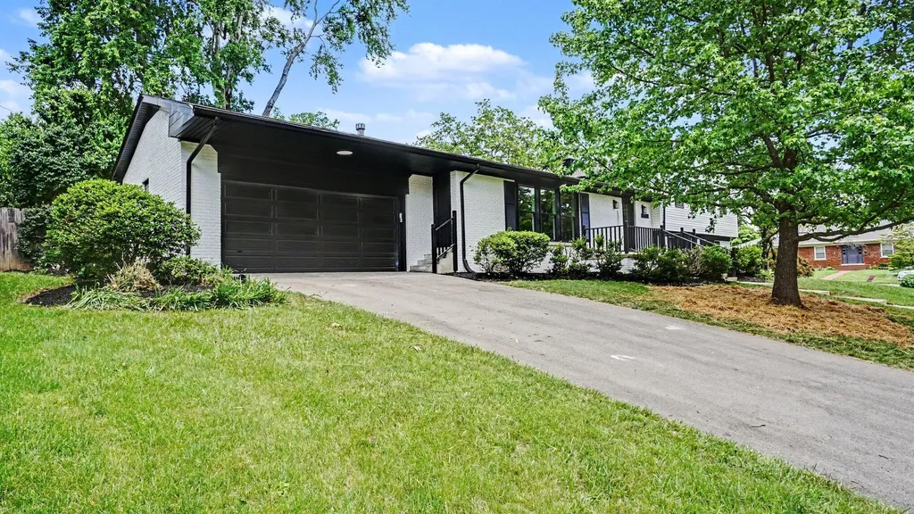 3401 Farmington Road Lexington KY 40503