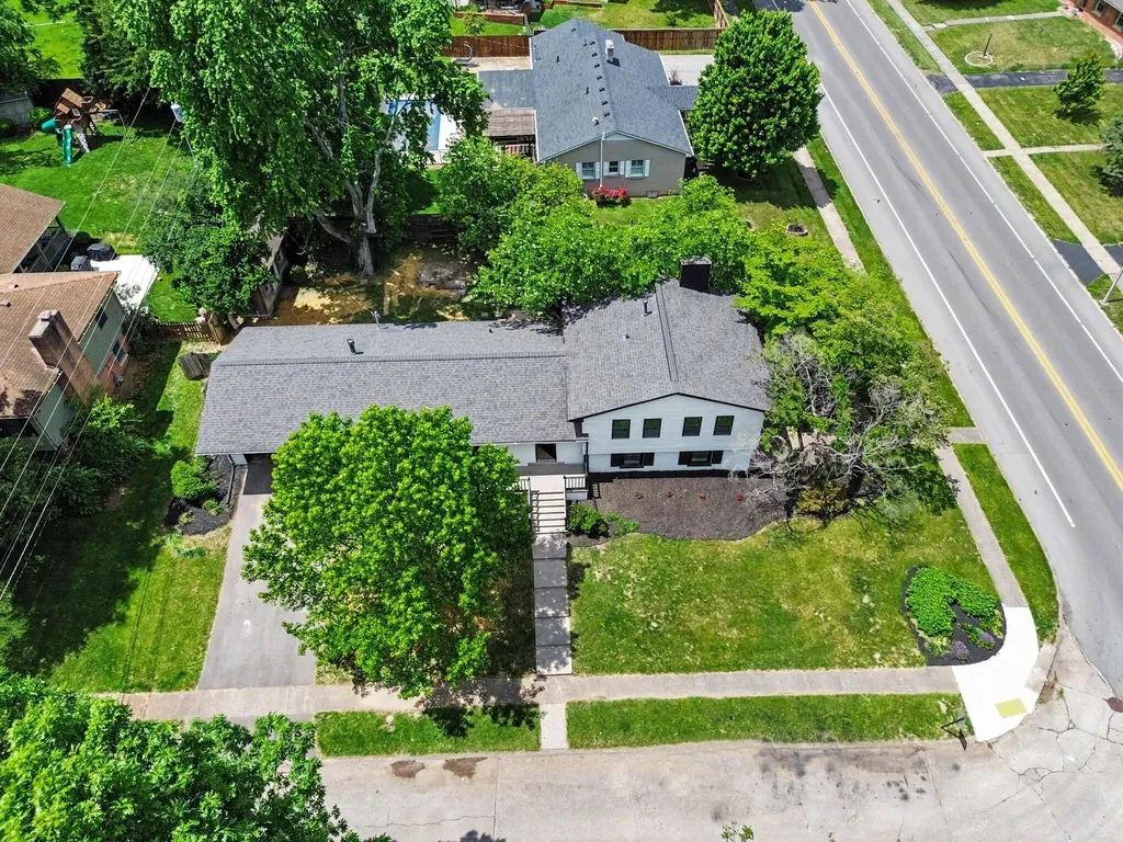 3401 Farmington Road Lexington KY 40503