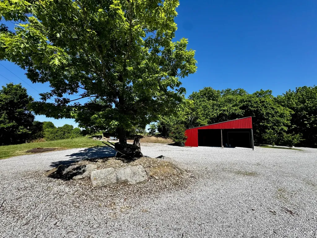 2177 Cannonball Road Somerset KY 42501
