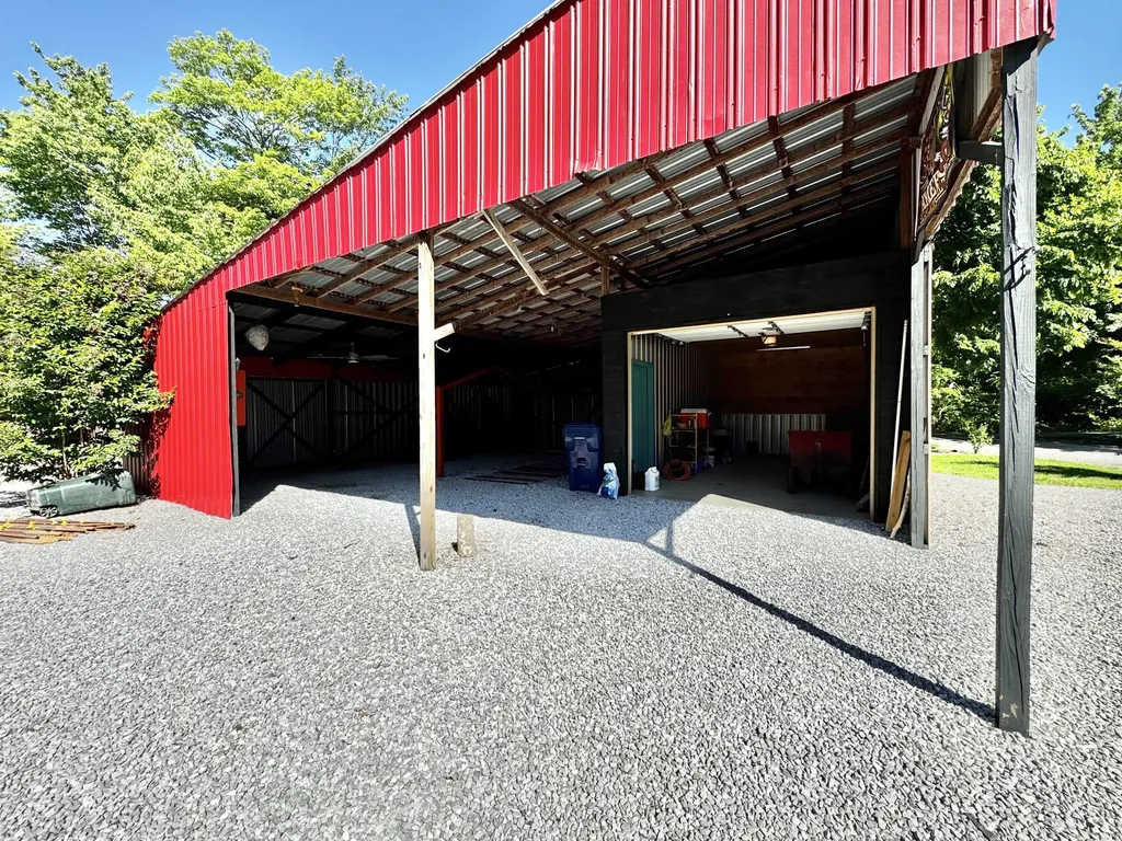 2177 Cannonball Road Somerset KY 42501