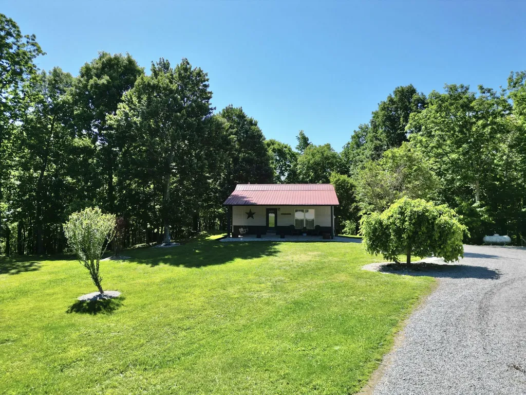 2177 Cannonball Road Somerset KY 42501