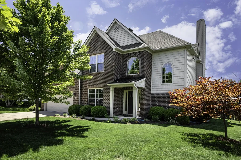 393 Gleneagles Way Versailles KY 40383