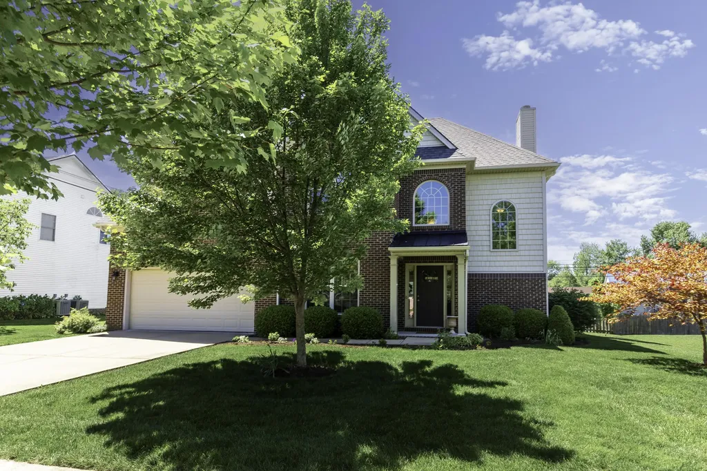 393 Gleneagles Way Versailles KY 40383