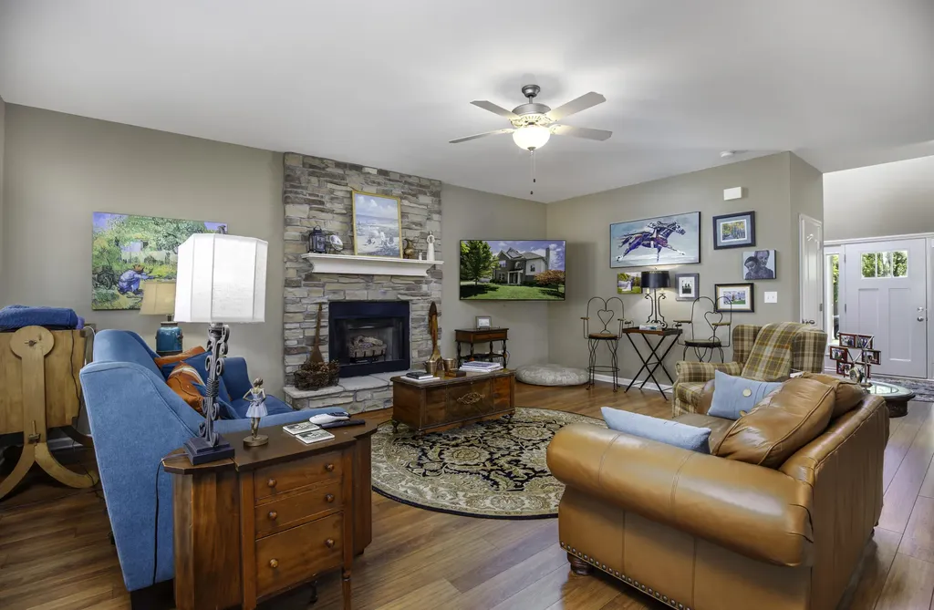 393 Gleneagles Way Versailles KY 40383