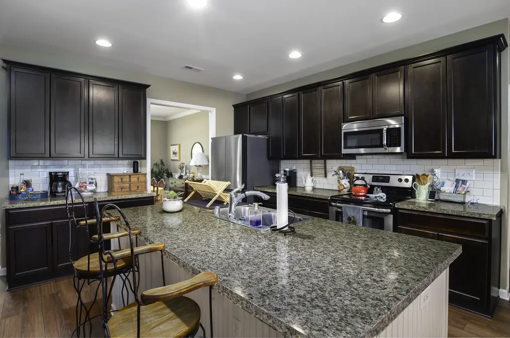 393 Gleneagles Way Versailles KY 40383
