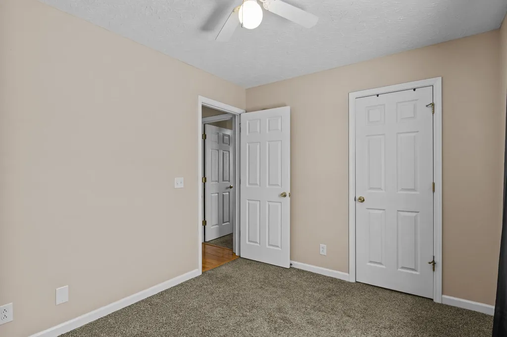 134 Hunter Ridge Drive Lawrenceburg KY 40342
