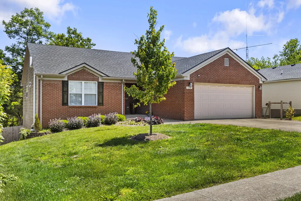 134 Hunter Ridge Drive Lawrenceburg KY 40342