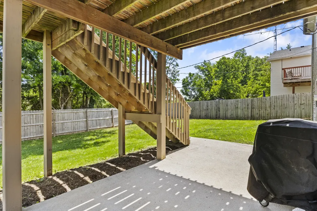 134 Hunter Ridge Drive Lawrenceburg KY 40342