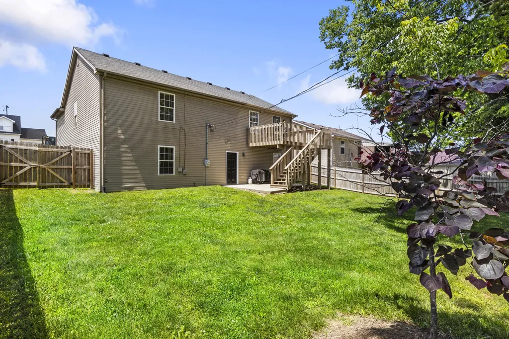 134 Hunter Ridge Drive Lawrenceburg KY 40342