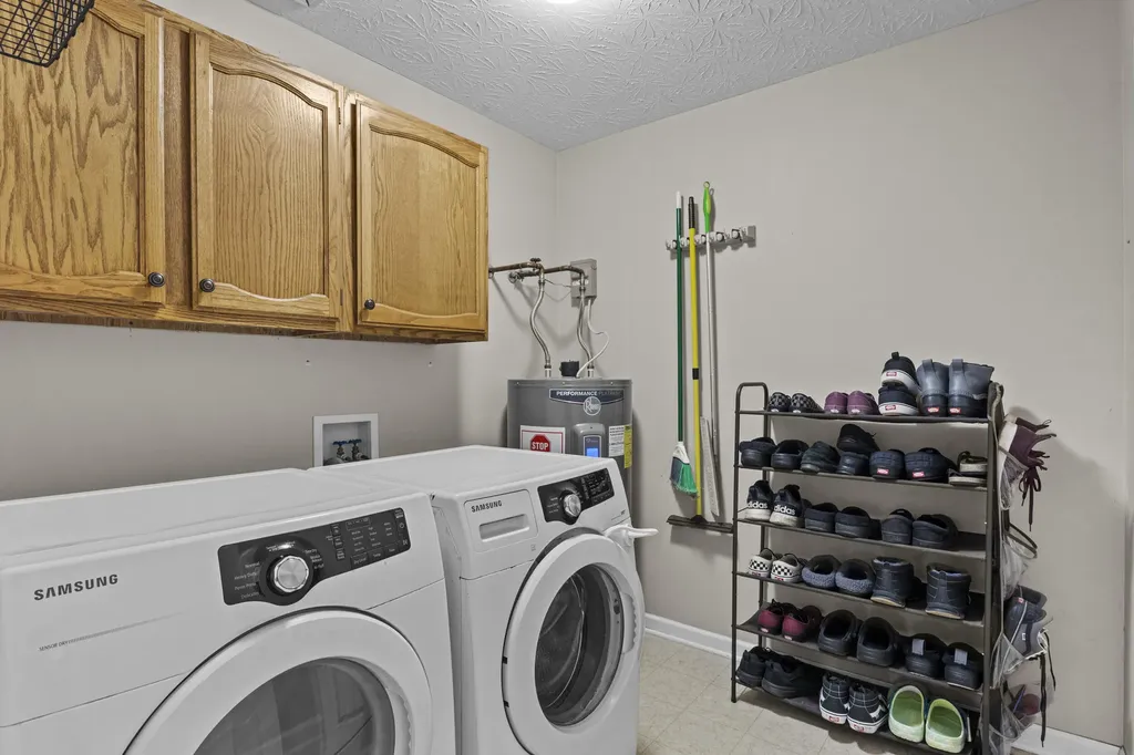 134 Hunter Ridge Drive Lawrenceburg KY 40342