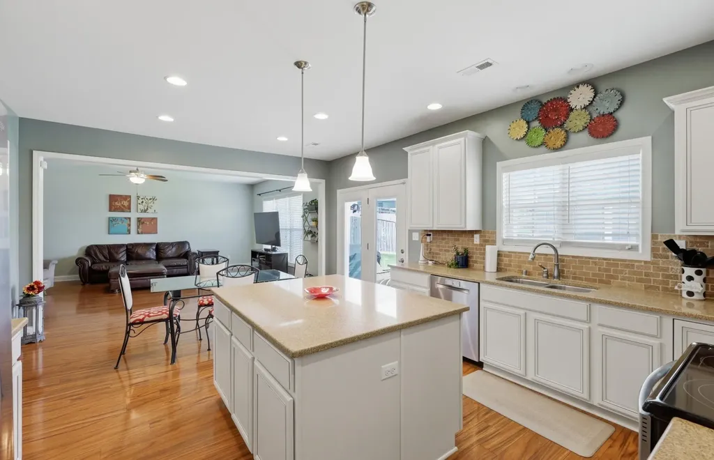 4248 Mooncoin Way Lexington KY 40515