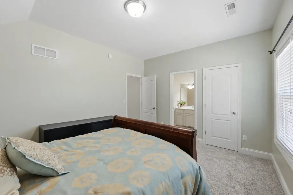 4248 Mooncoin Way Lexington KY 40515