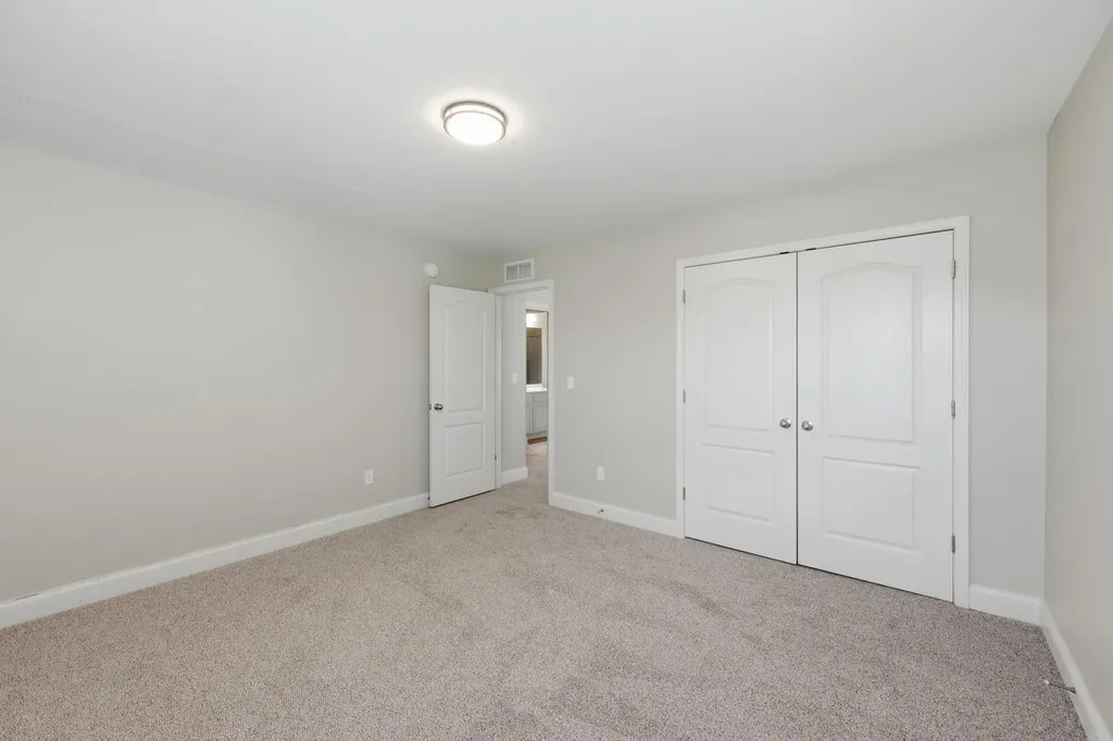 4248 Mooncoin Way Lexington KY 40515