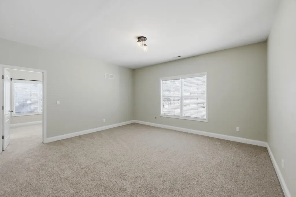 4248 Mooncoin Way Lexington KY 40515