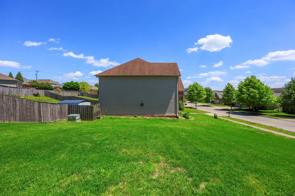 4248 Mooncoin Way Lexington KY 40515