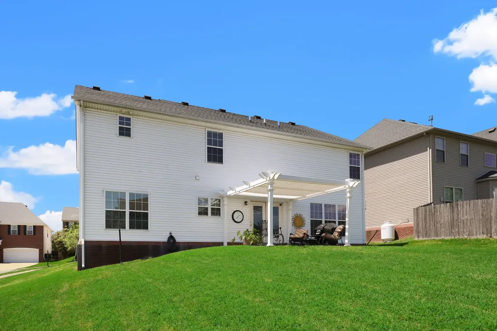 4248 Mooncoin Way Lexington KY 40515