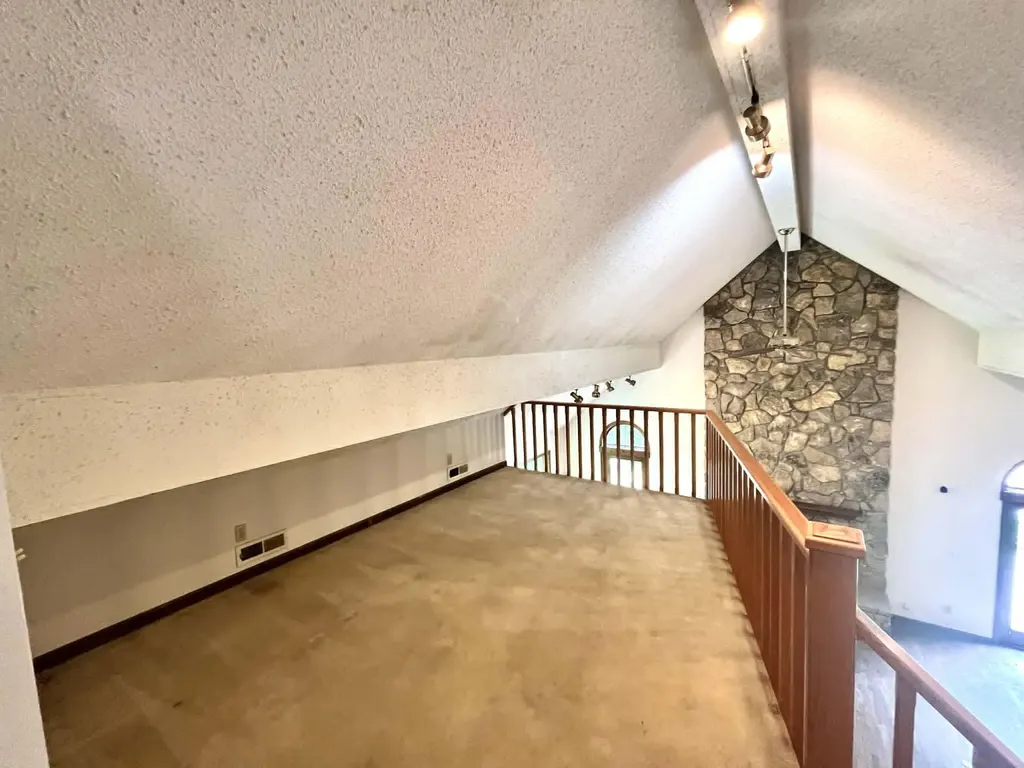 241 241 Brown Court Bledsoe KY 40810