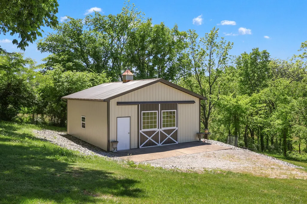 621 S Cleveland Road Lexington KY 40515