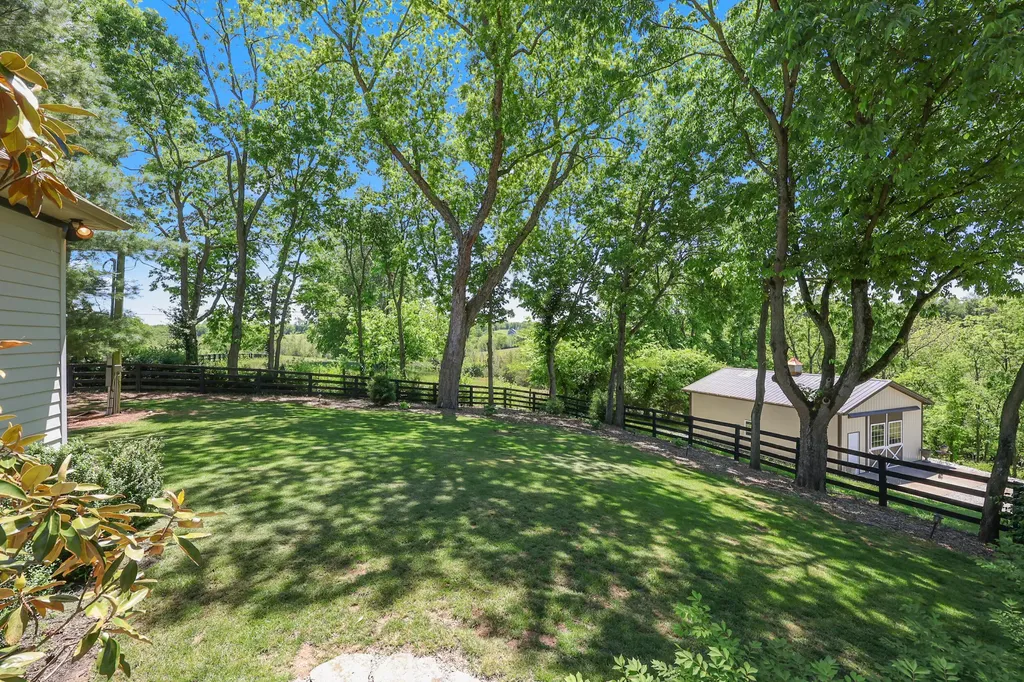 621 S Cleveland Road Lexington KY 40515