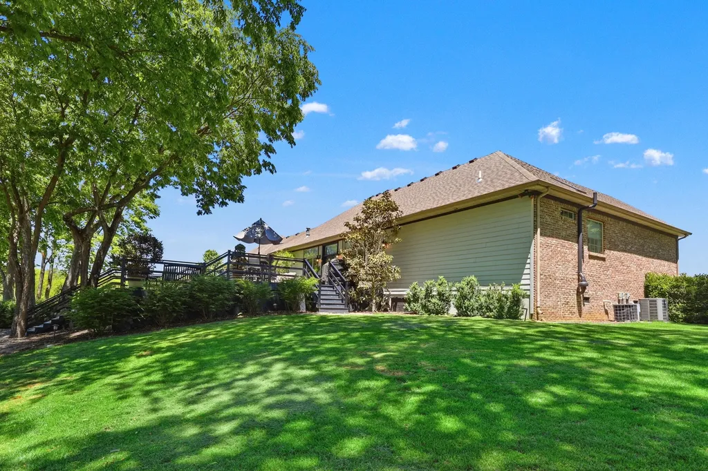 621 S Cleveland Road Lexington KY 40515