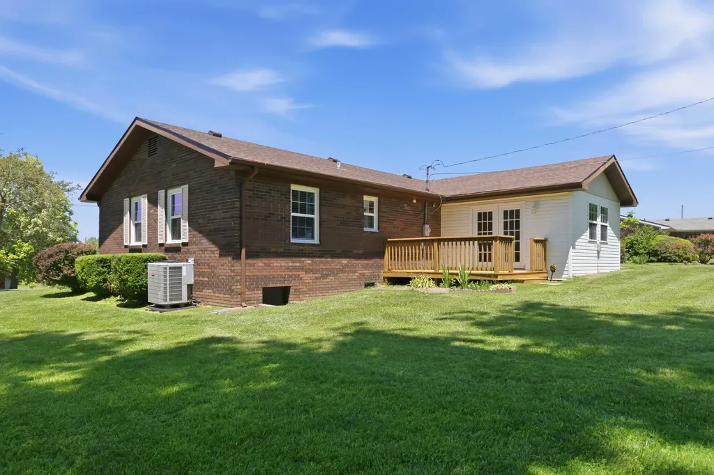 3011 Simpson Drive Somerset KY 42503
