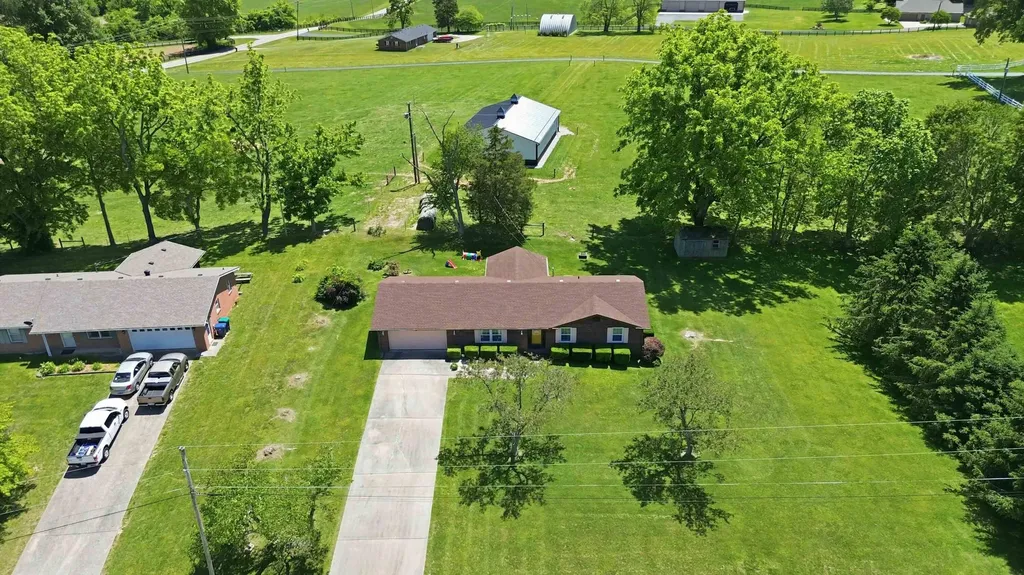 3011 Simpson Drive Somerset KY 42503