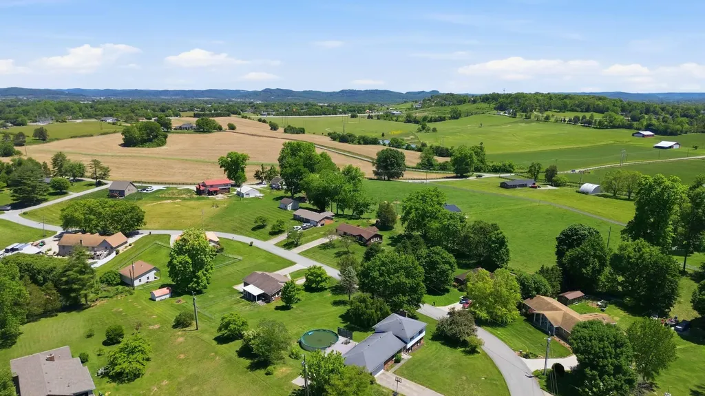 3011 Simpson Drive Somerset KY 42503