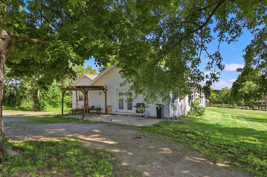 2886 Frankfort Pike Georgetown KY 40324