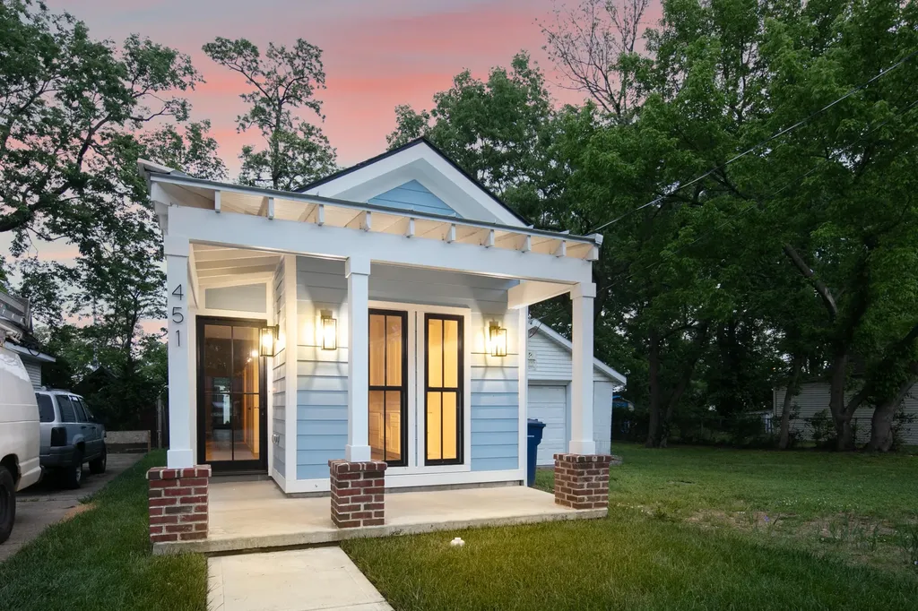 451 Smith Street Lexington KY 40508