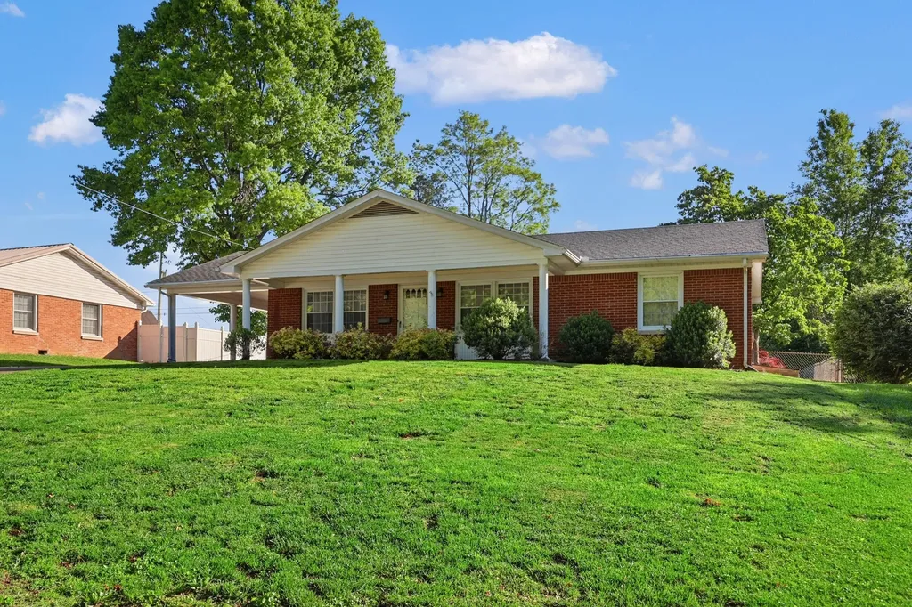 115 Park Lane Lawrenceburg KY 40342