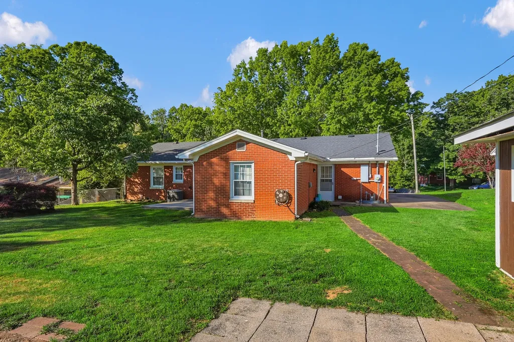 115 Park Lane Lawrenceburg KY 40342