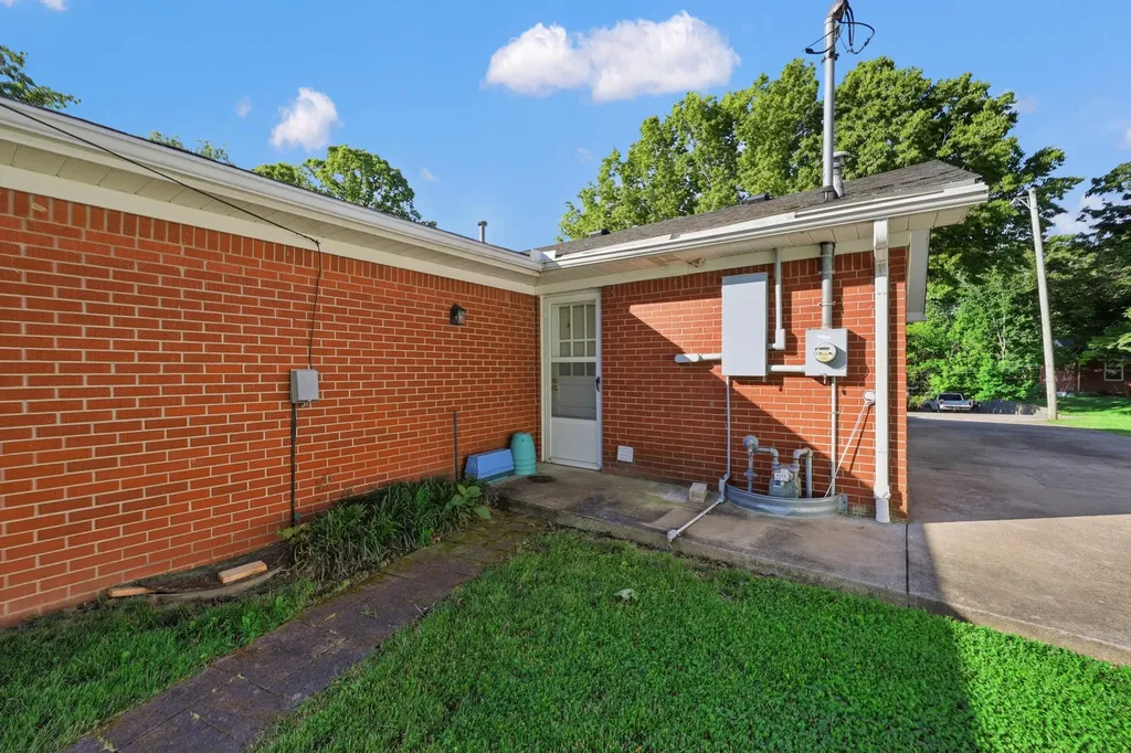 115 Park Lane Lawrenceburg KY 40342