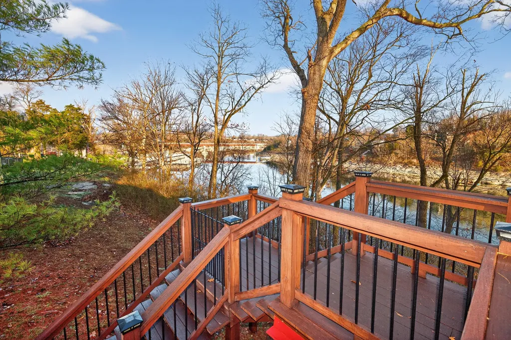 321 Herrington Woods Road Harrodsburg KY 40330