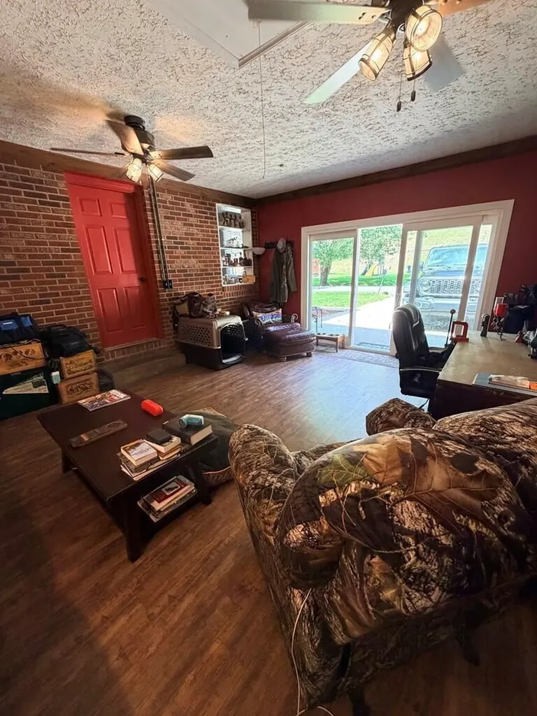 1010 Mays Branch Road Prestonsburg KY 41653