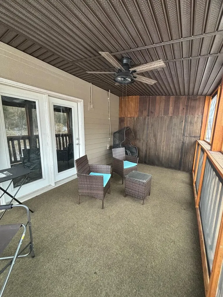 659 Clubhouse Drive Prestonsburg KY 41653