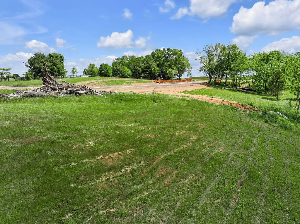 Lot 11 Presidential Boulevard Richmond KY 40475
