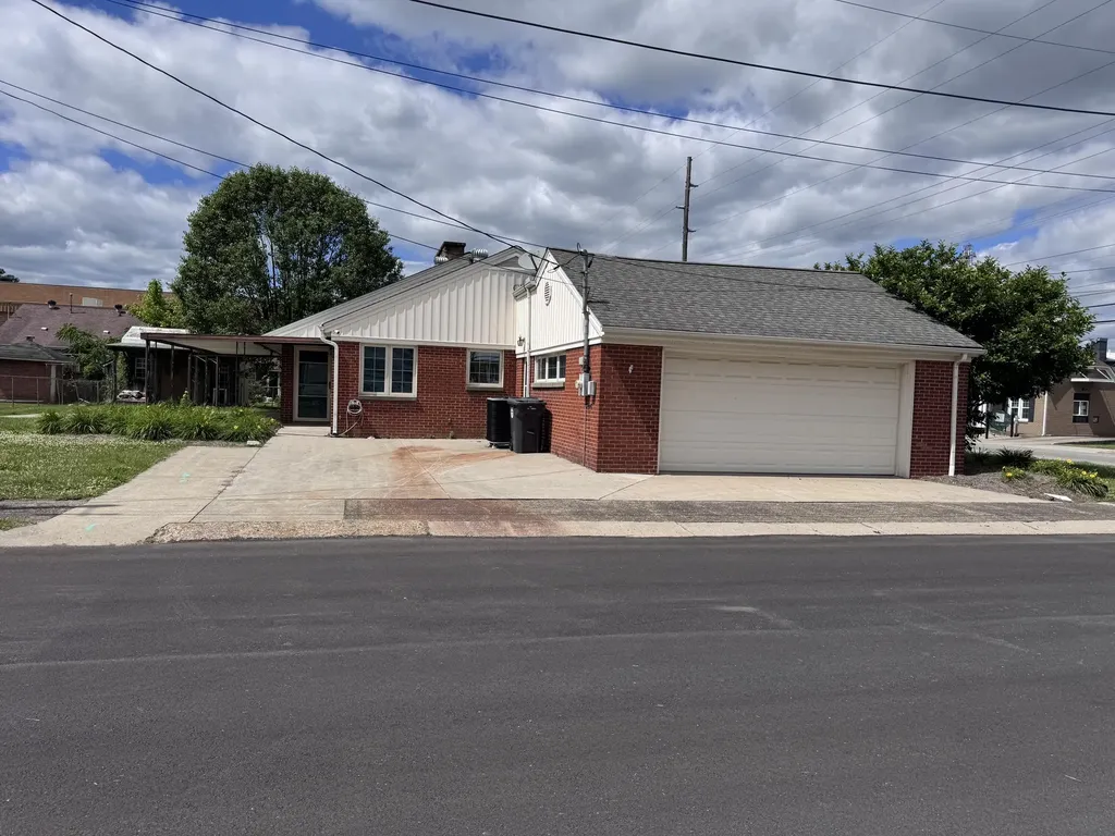 504 S Kentucky Avenue Corbin KY 40701