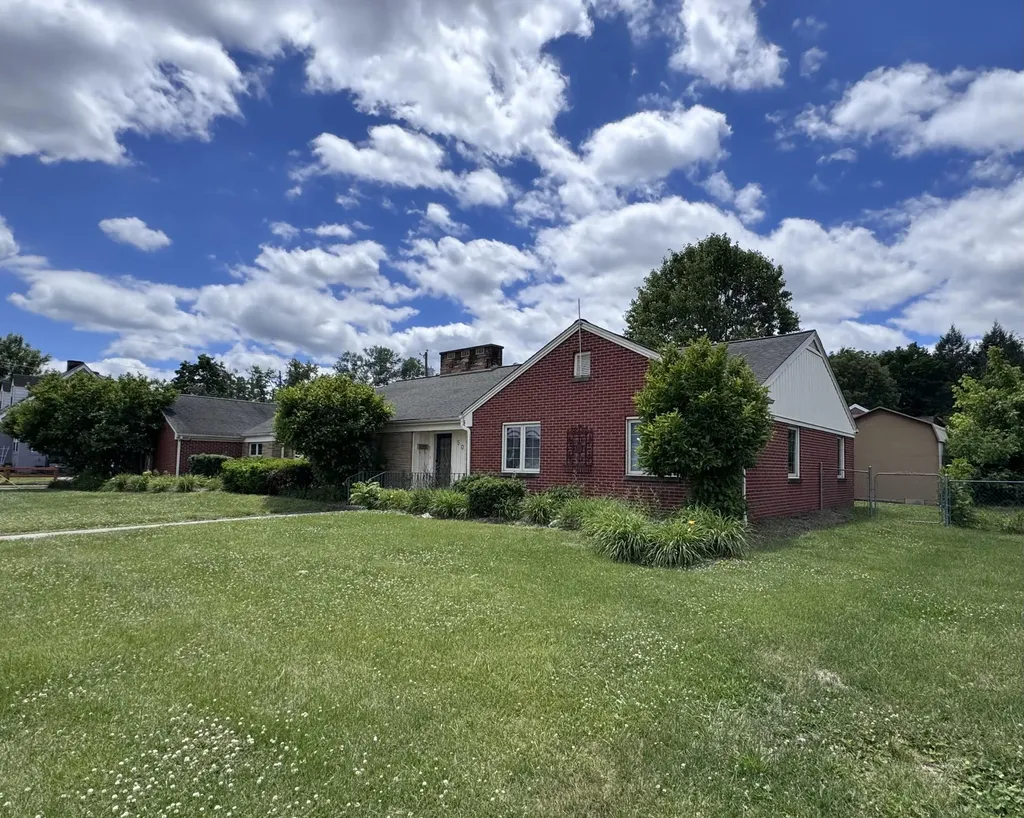 504 S Kentucky Avenue Corbin KY 40701