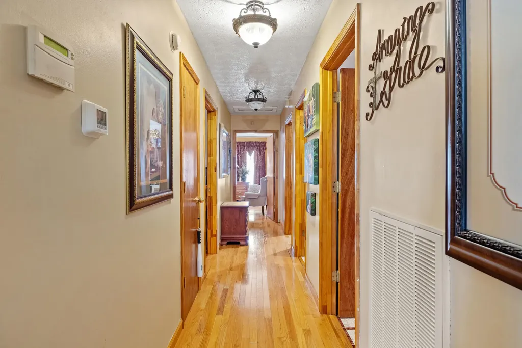 340 Dean Road Mckee KY 40447