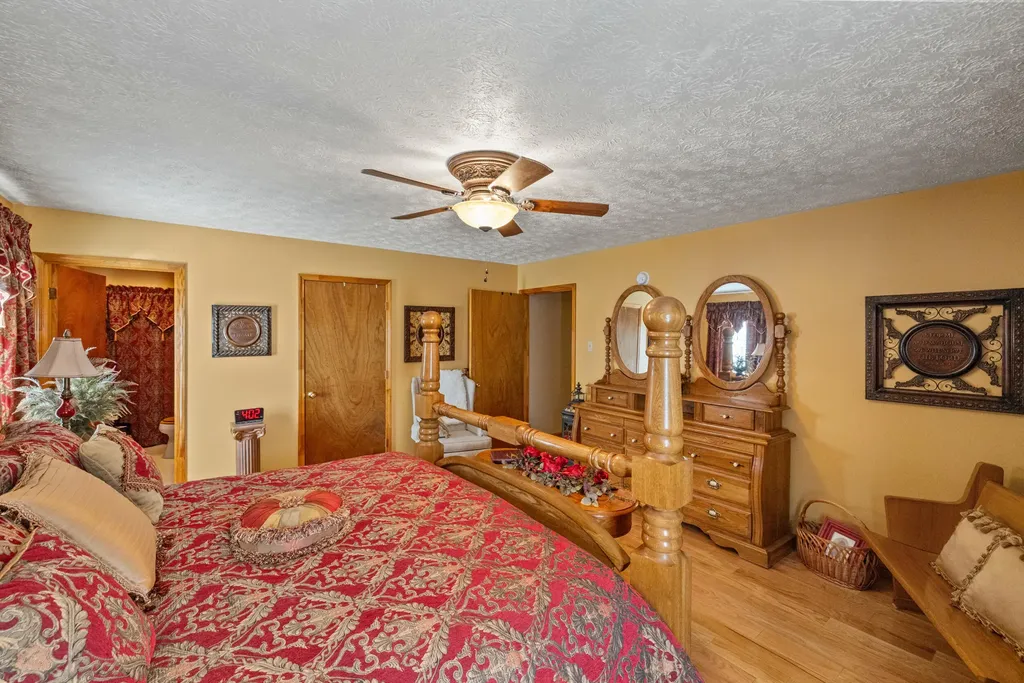 340 Dean Road Mckee KY 40447