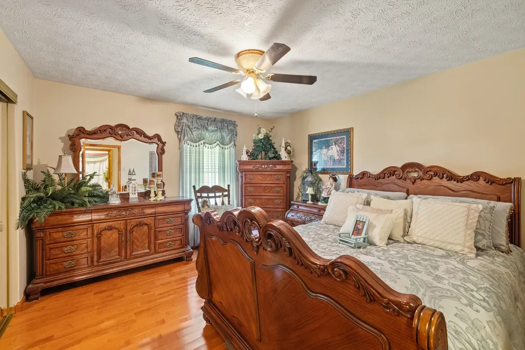 340 Dean Road Mckee KY 40447