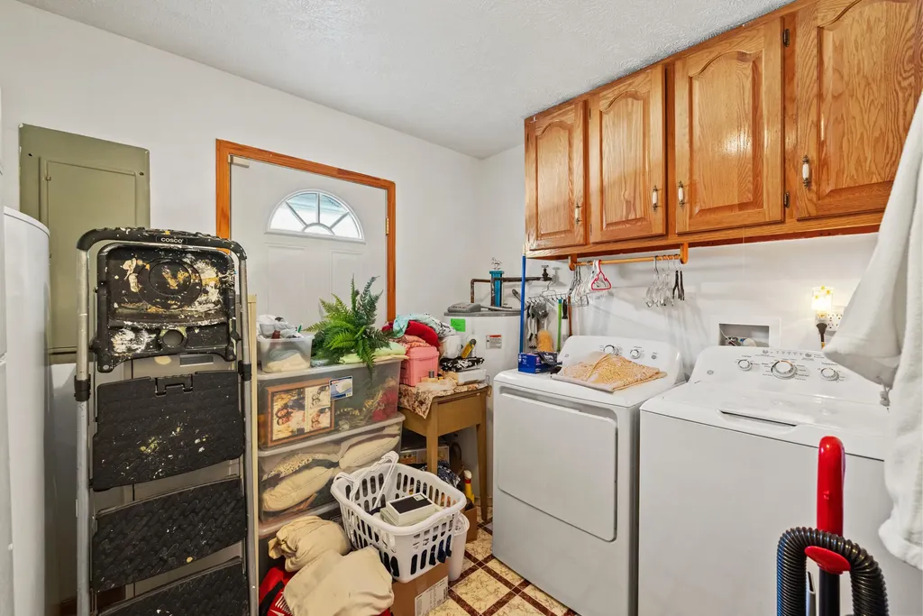 340 Dean Road Mckee KY 40447