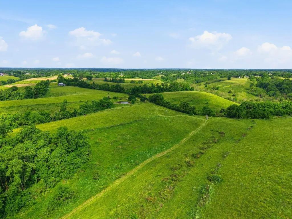 1102 Nina Ridge Road Lancaster KY 40444