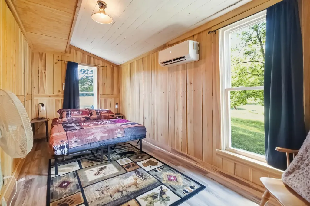 8247 S Highway 379 Jamestown KY 42629