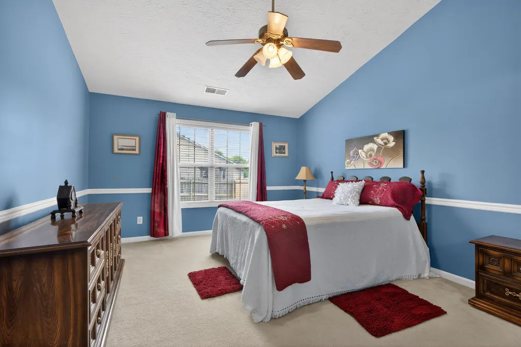 2957 Sandersville Road Lexington KY 40511