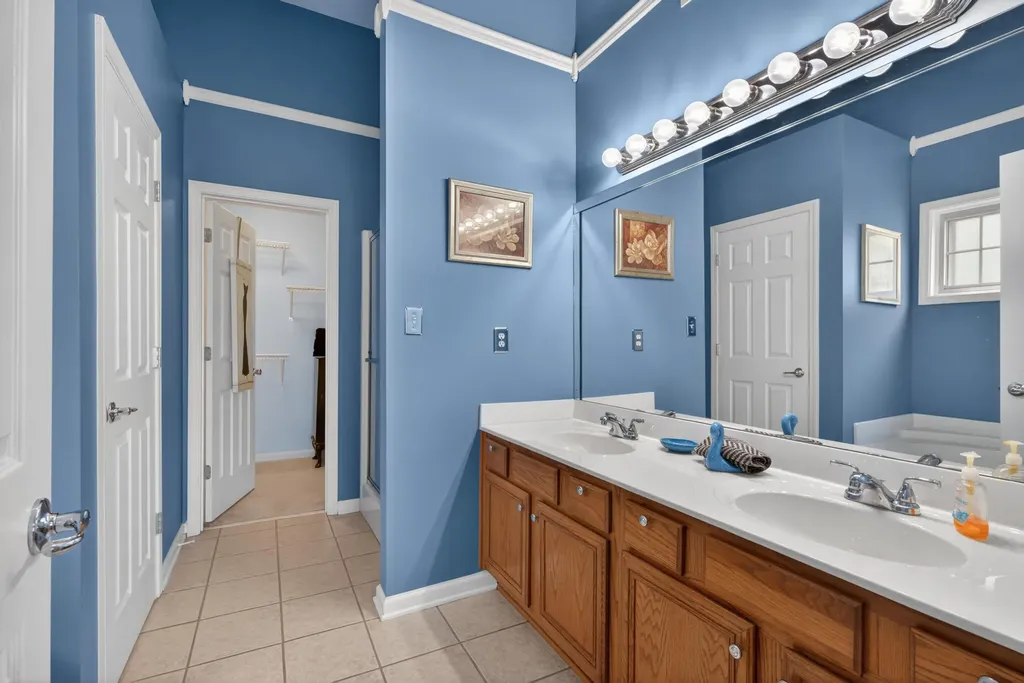 2957 Sandersville Road Lexington KY 40511