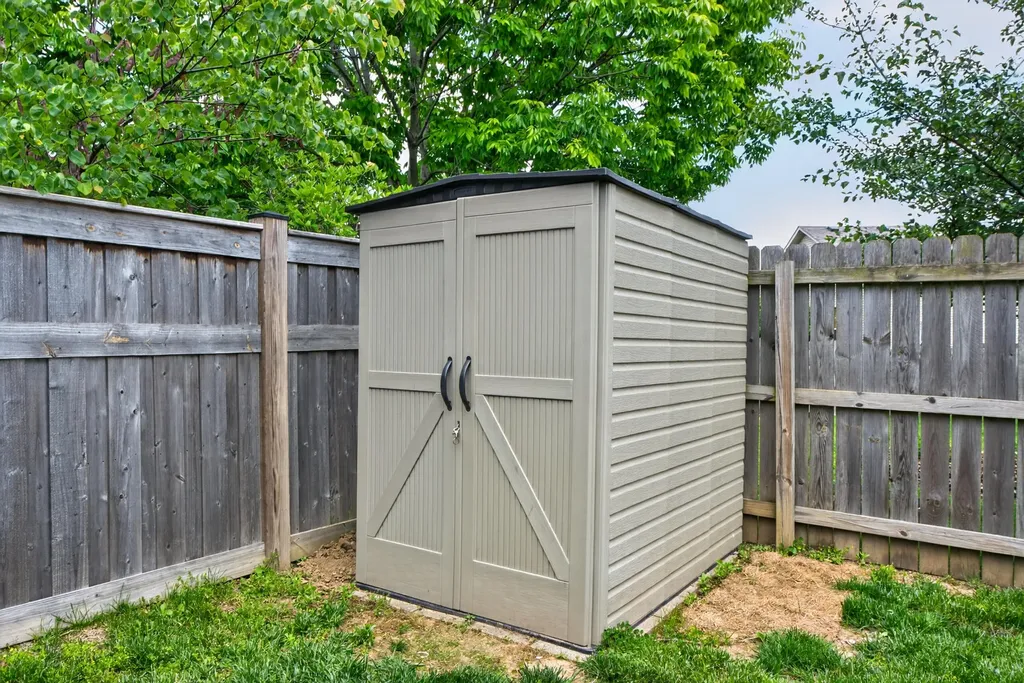 2957 Sandersville Road Lexington KY 40511