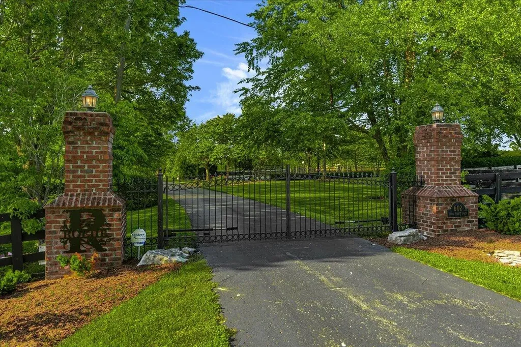 602 Cecil Wyatt Road Corbin KY 40701