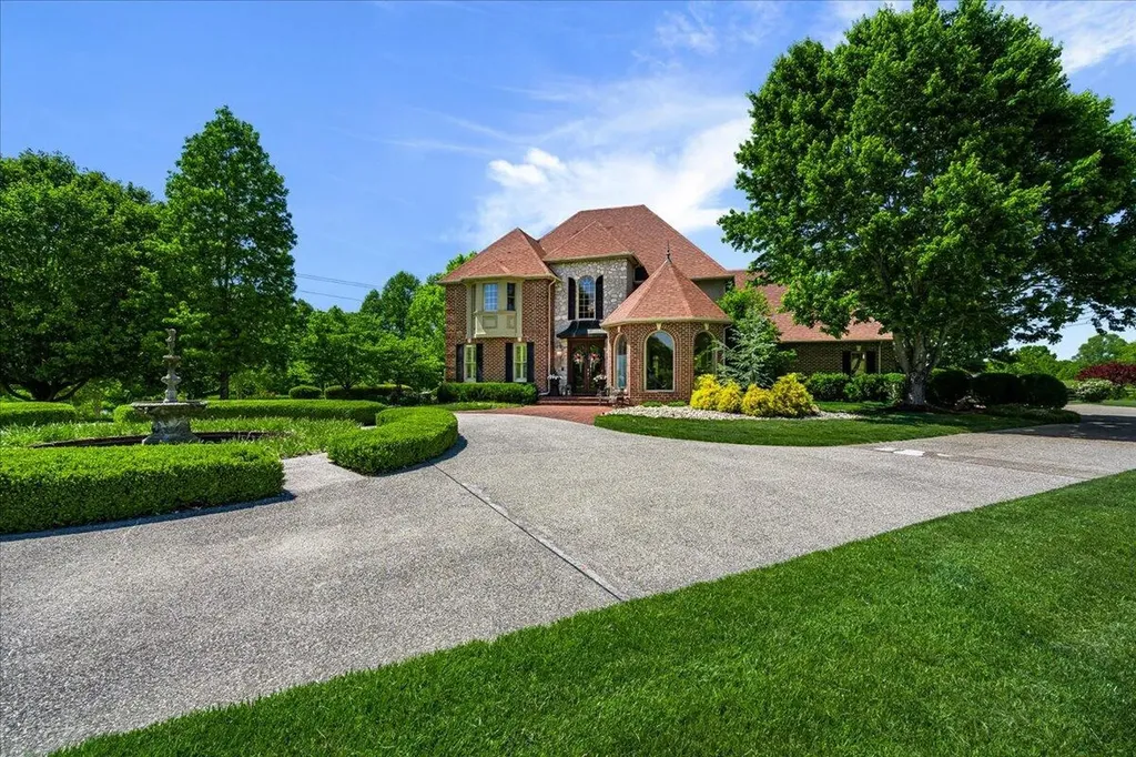 602 Cecil Wyatt Road Corbin KY 40701