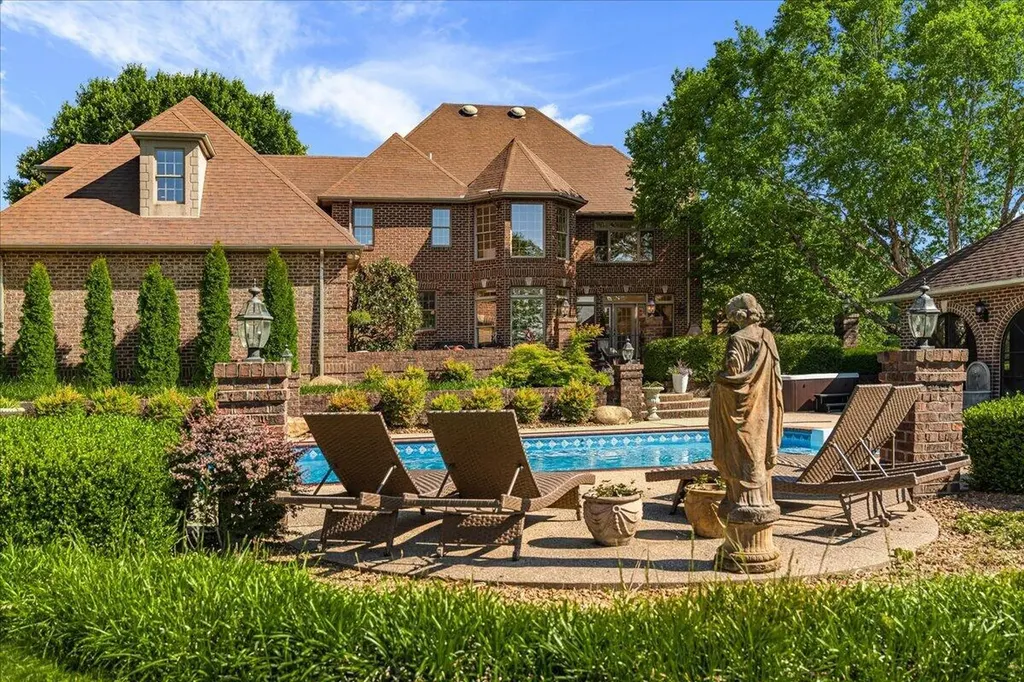 602 Cecil Wyatt Road Corbin KY 40701